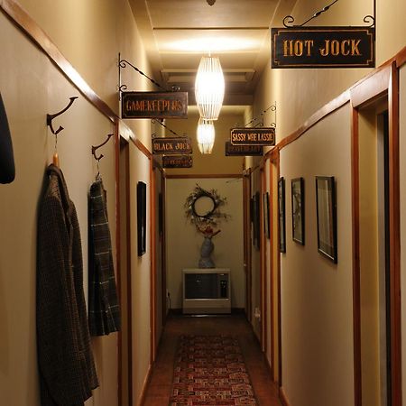 Blacks Hotel Ophir Exterior foto