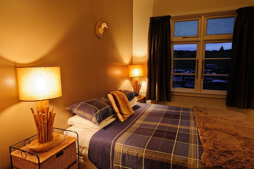 Blacks Hotel Ophir Exterior foto