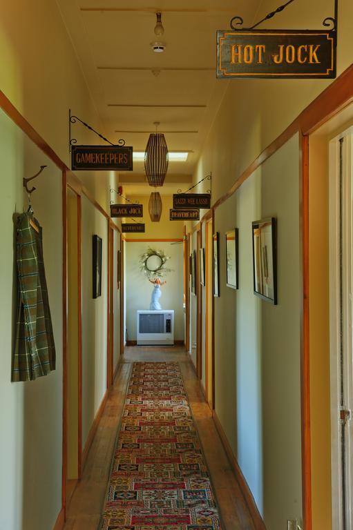 Blacks Hotel Ophir Exterior foto